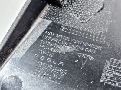 Камера салона + накладка на зеркало Tesla Model 3 2023 — фото 3