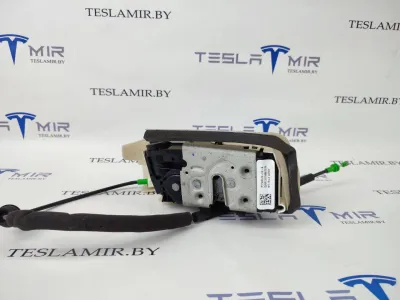 Замок двери передней левой Tesla Model Y 2020