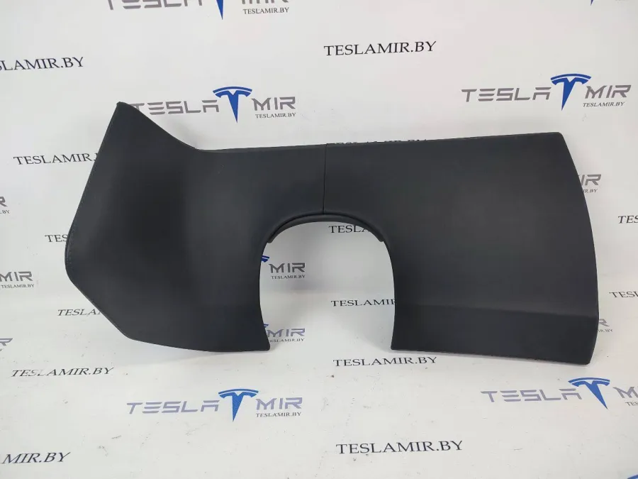 Накладка декоративная под руль (кожух защита) Tesla Model S 2017 — фото 1