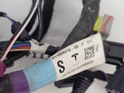 Электропроводка двери передняя левая Tesla Model S 2017 — фото 2