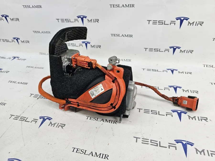 Компрессор кондиционера Tesla Model S 2022 — фото 1