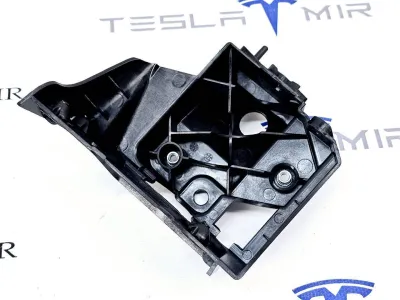 Кронштейн радара Tesla Model S 2018 — фото 3