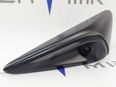 Повторитель поворота (камера крыла АП2.0/2.5/3.0/4.0) правый Tesla Model Y 2025