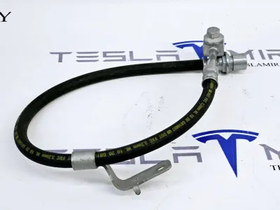Шланг тормозной передний левый Tesla Model 3 2023