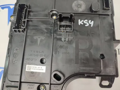 Блок управления BCM (бортовой сети) (Body Control Module) Боди правый Tesla Model 3 2021 — фото 2