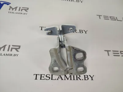 Петля двери передней верхняя правая Tesla Model 3 2021 — фото 3
