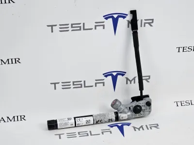 Пиропатрон ремня безопасности правый нижний Tesla Model Y 2025