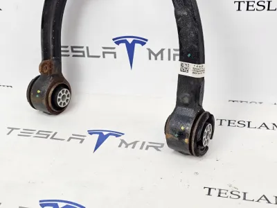 Рычаг верхний передний (подкова) левый Tesla Model 3 2025 — фото 2