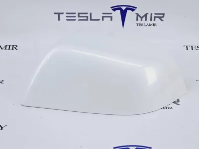 Накладка (крышка) на зеркало левого Tesla Model 3 2019