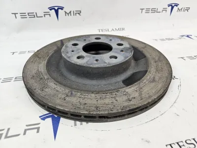 Диск тормозной задний Tesla Model Y 2024