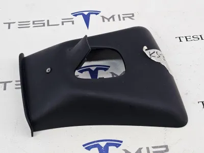 Камера салона + накладка на зеркало Tesla Model Y 2025