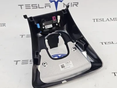 Камера салона + накладка на зеркало Tesla Model Y 2025 — фото 4
