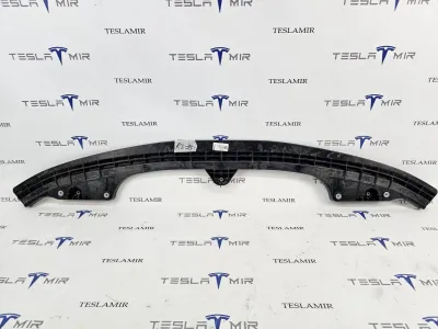 Усилитель переднего бампера нижний Tesla Model Y 2025