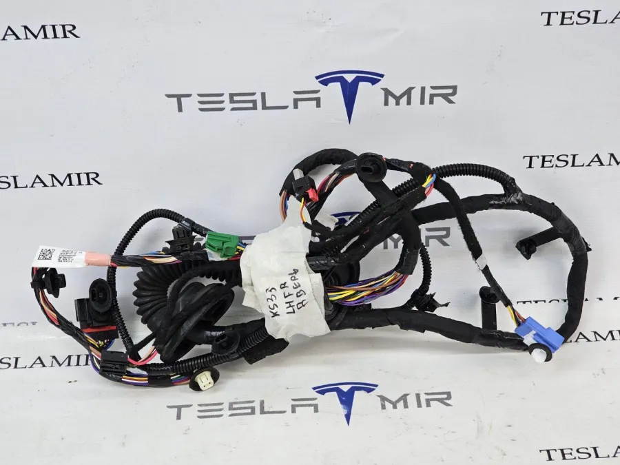 Электропроводка двери передняя левая Tesla Model 3 2025 — фото 1