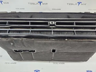 Корыто пластиковое багажника Tesla Model S 2018 — фото 6