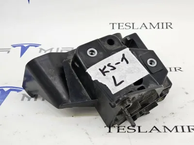 Кронштейн радара Tesla Model S 2018