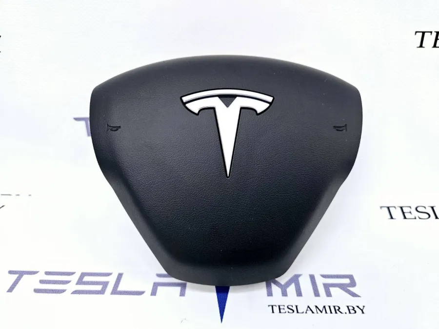 Корпус подушки безопасности водителя Tesla Model 3 2021 — фото 1