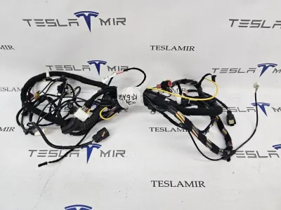 Проводка крышки багажника Tesla Model S 2022