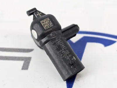 Датчик удара Tesla Model 3 2024