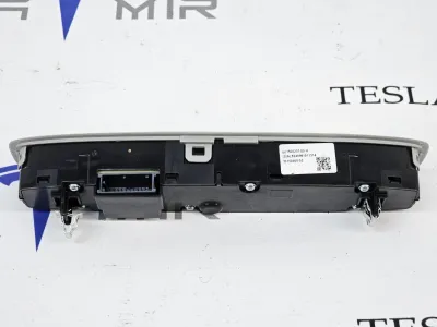 Фонарь салона (плафон) передний верхний Tesla Model Y 2024 — фото 2