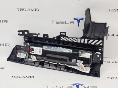 Подушка безопасности коленная водителя Tesla Model Y 2024 — фото 2