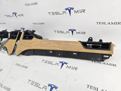 Декоративная накладка центральной консоли Tesla Model S 2018 — фото 3