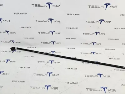 Патрубок системы охлаждения пластиковый Tesla Model 3 2024