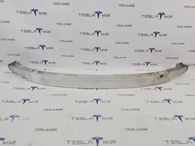 Усилитель переднего бампера верхний Tesla Model Y 2024