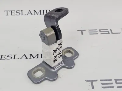 Петля двери задней верхняя правая Tesla Model Y 2025