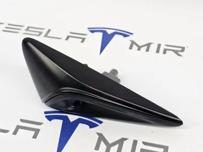 Повторитель поворота (камера крыла АП2.0/2.5/3.0/4.0) левый Tesla Model Y 2025 — фото 5