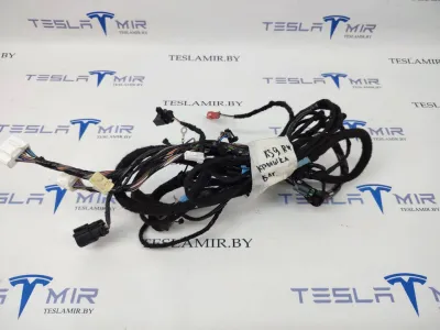 Проводка крышки багажника Tesla Model S 2017