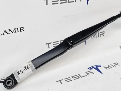Щеткодержатель (поводок стеклоочистителя, дворник) правый Tesla Model 3 2023 — фото 2
