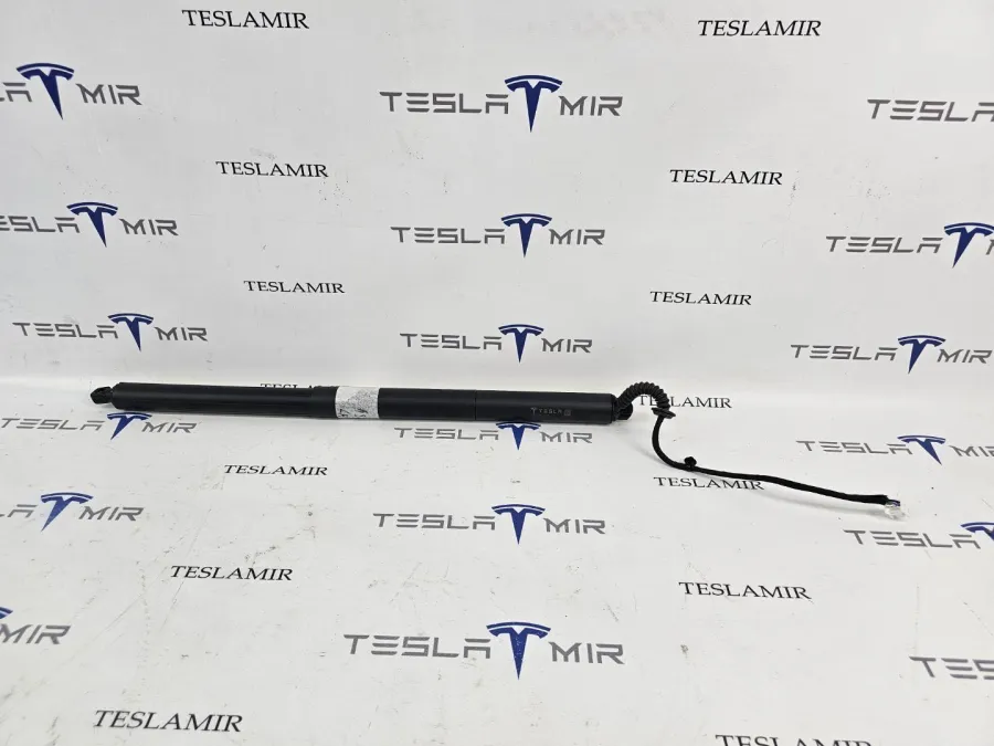 Амортизатор электрический крышки багажника левый Tesla Model Y 2025 — фото 1