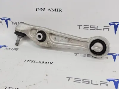 Рычаг передний поперечный прямой Tesla Model 3 2023