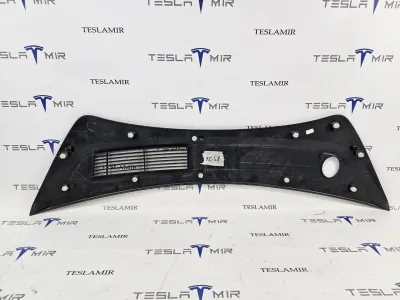 Дождевик Tesla Model 3 2023 — фото 2