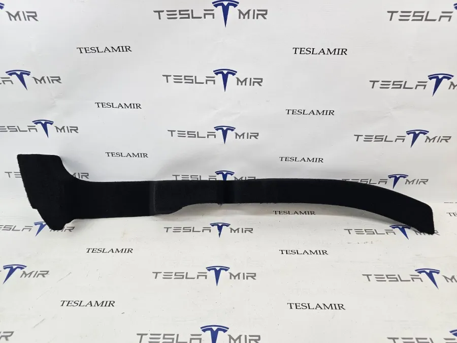 Обшивка отсека багажника правая Tesla Model Y 2025 — фото 1