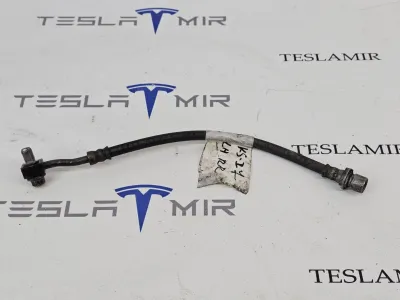 Шланг тормозной заднего Tesla Model 3 2023