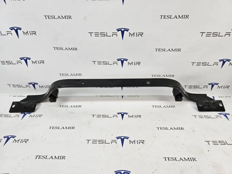 Усилитель телевизора Tesla Model S 2018 — фото 1