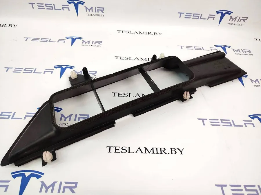 Воздухозаборник Tesla Model 3 2023 — фото 1