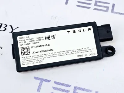 Bluetooth антенна Tesla Model Y 2021
