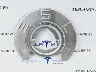 Кожух защитный тормозного диска передний Tesla Model 3 2023