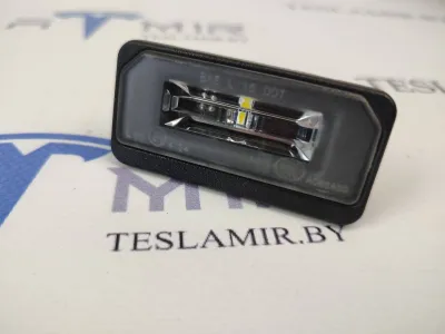 Подсветка номера Tesla Model S 2017