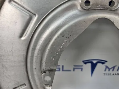Кожух защитный тормозного диска передний Tesla Model 3 2020 — фото 3