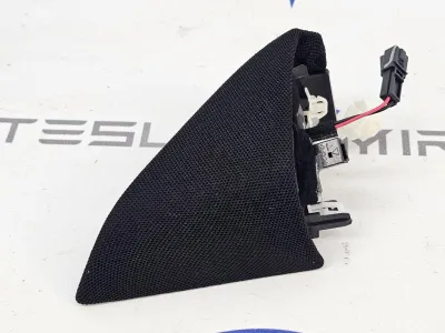 Сетка на динамик двери передней левой Tesla Model 3 2024