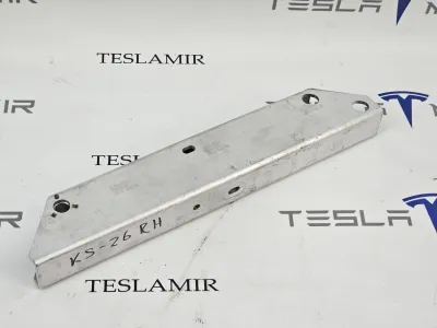 Распорка стоек Tesla Model S 2022 — фото 2