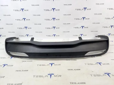 Юбка бампера задняя Tesla Model 3 2025