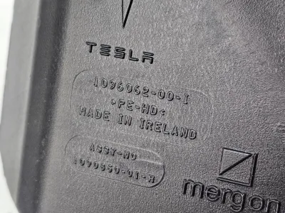 Бачок омывателя Tesla Model 3 2023 — фото 3