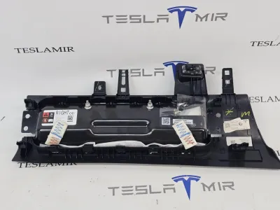 Подушка безопасности коленная пассажира Tesla Model 3 2024 — фото 2