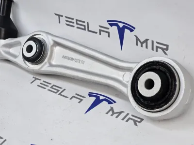 Рычаг передний поперечный прямой Tesla Model S 2018 — фото 2