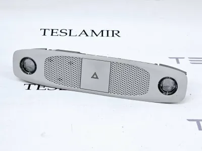 Фонарь салона (плафон) передний верхний Tesla Model 3 2023
